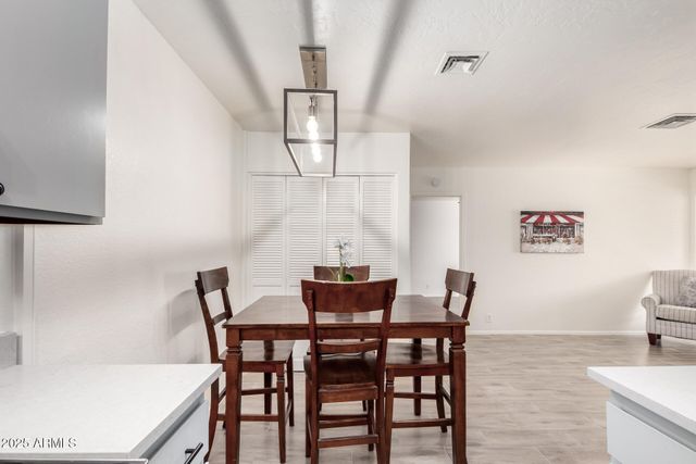 8131 N 107TH Avenue 82, Peoria, AZ 85345