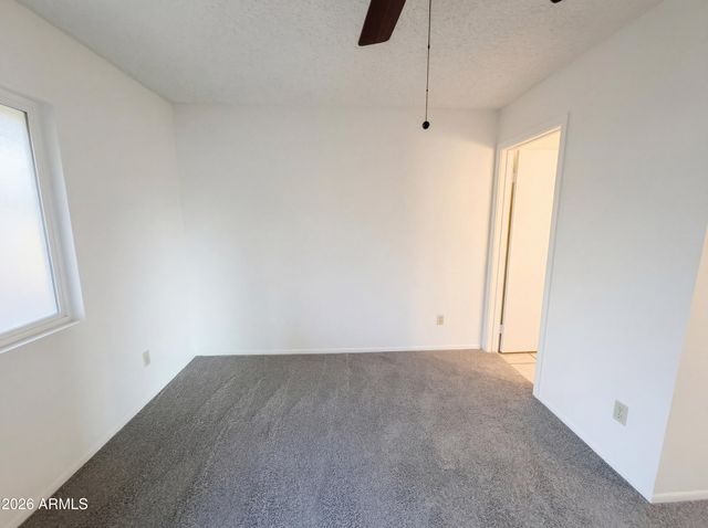 5528 W GREENBRIAR Drive, Glendale, AZ 85308