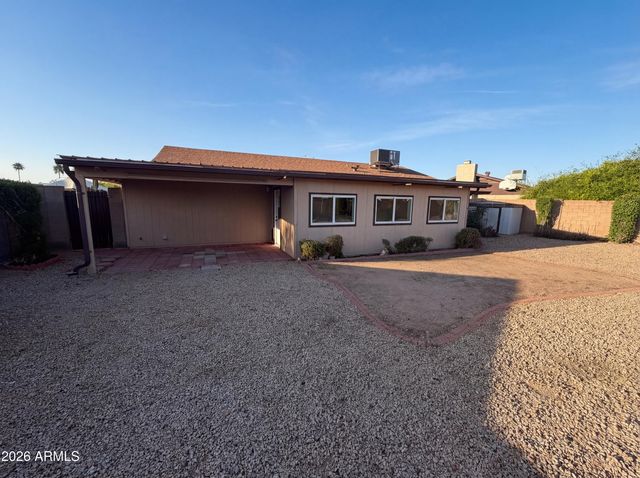 5528 W GREENBRIAR Drive, Glendale, AZ 85308