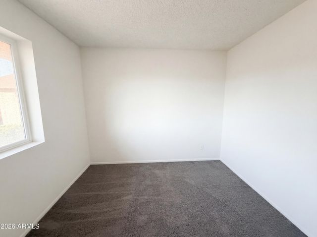 5528 W GREENBRIAR Drive, Glendale, AZ 85308