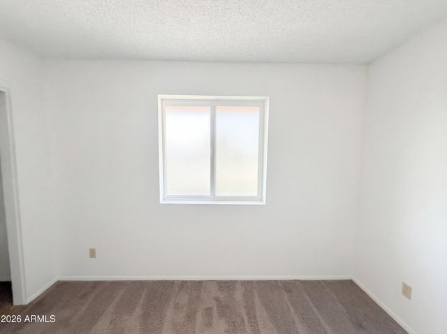 5528 W GREENBRIAR Drive, Glendale, AZ 85308