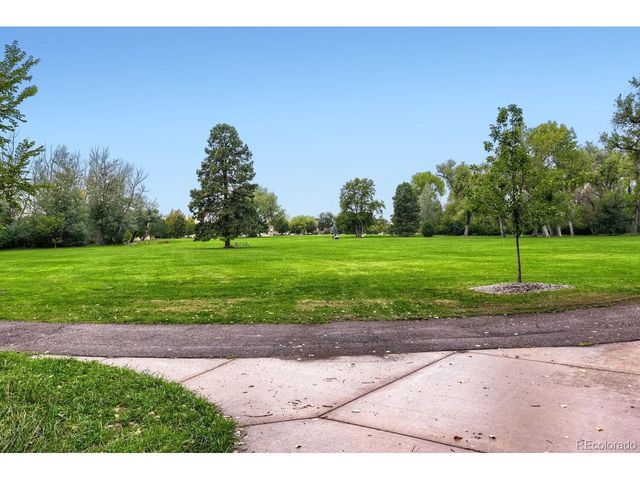 694 W Shepperd Ave, Littleton, CO 80120