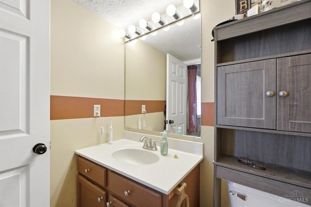 1575 Gelhot Drive, Fairfield, OH 45014