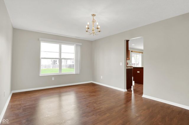 19304 Searay Drive, Noblesville, IN 46060