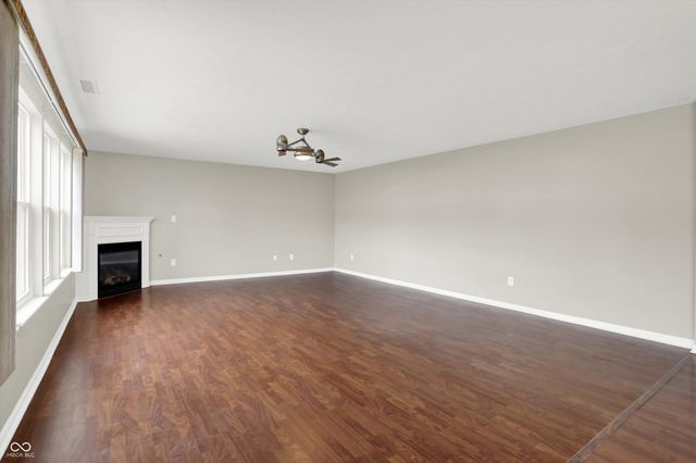 19304 Searay Drive, Noblesville, IN 46060