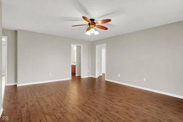 19304 Searay Drive, Noblesville, IN 46060
