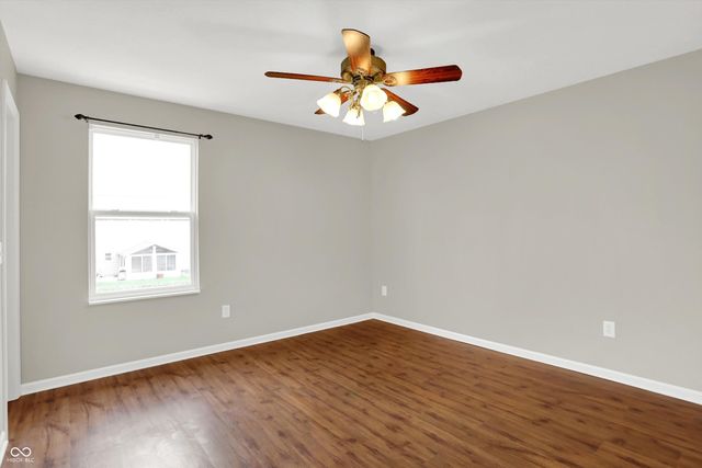 19304 Searay Drive, Noblesville, IN 46060