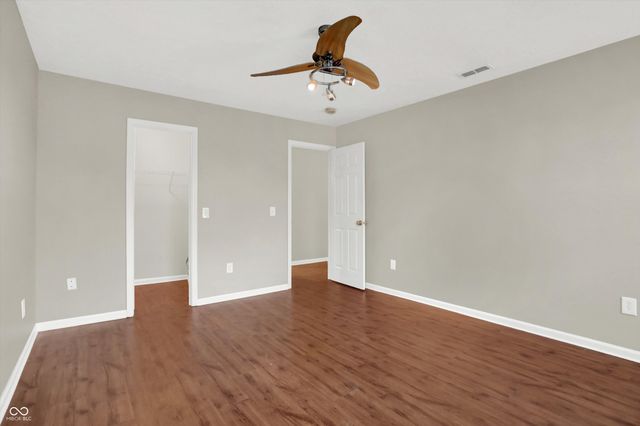 19304 Searay Drive, Noblesville, IN 46060