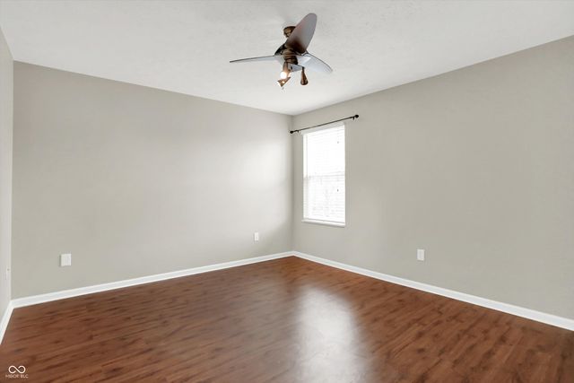 19304 Searay Drive, Noblesville, IN 46060