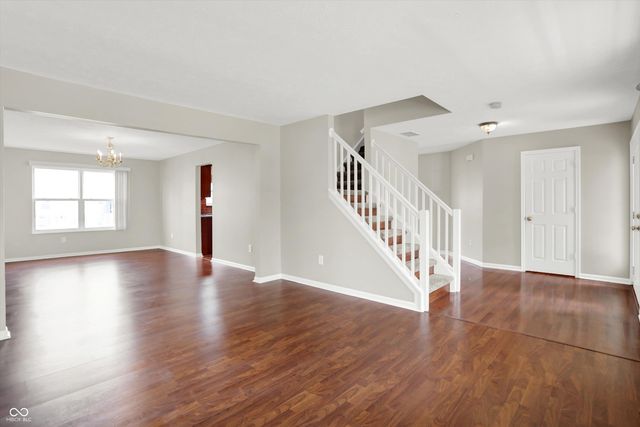 19304 Searay Drive, Noblesville, IN 46060