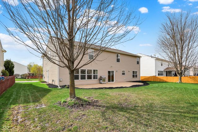 19304 Searay Drive, Noblesville, IN 46060