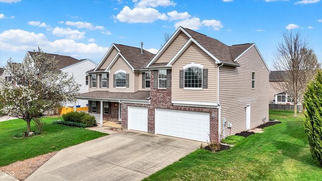 19304 Searay Drive, Noblesville, IN 46060
