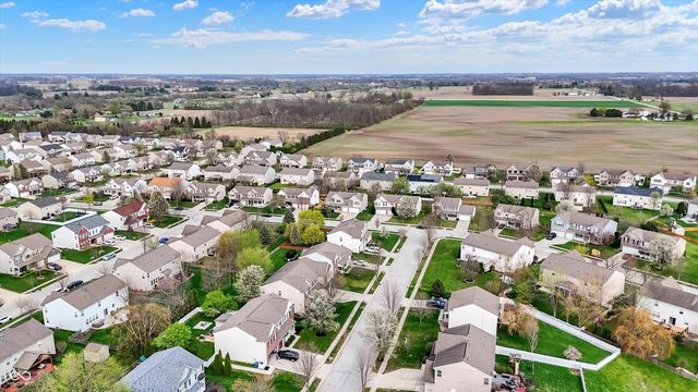 19304 Searay Drive, Noblesville, IN 46060