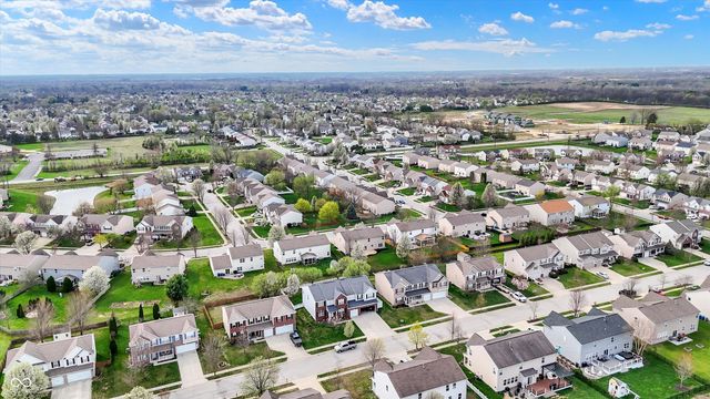 19304 Searay Drive, Noblesville, IN 46060
