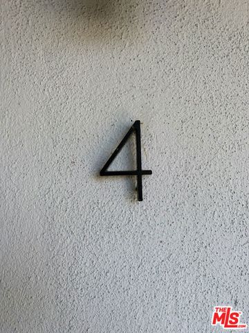 11500 Riverside Drive 4, North Hollywood (los Angeles), CA 91602