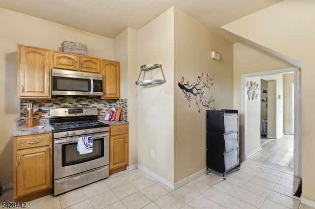 18 Webster Pl, East Orange City, NJ 07018