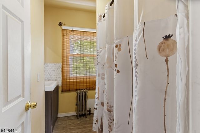 18 Webster Pl, East Orange City, NJ 07018