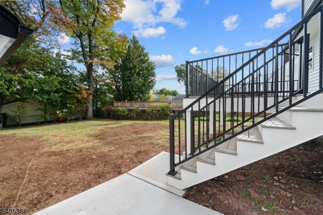 108 Harrington Rd, Clifton City, NJ 07012