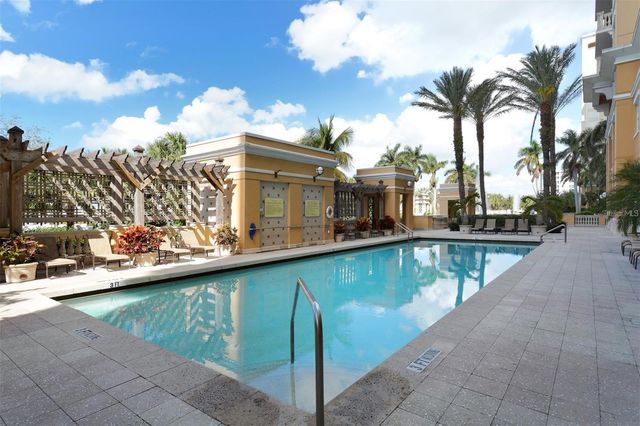 750 N TAMIAMI TRAIL 1609, Sarasota, FL 34236
