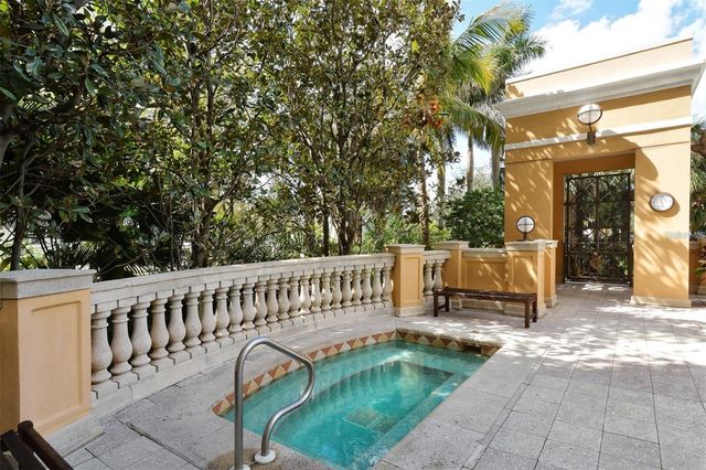 750 N TAMIAMI TRAIL 1609, Sarasota, FL 34236