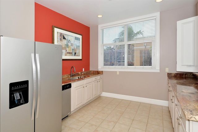 750 N TAMIAMI TRAIL 1609, Sarasota, FL 34236