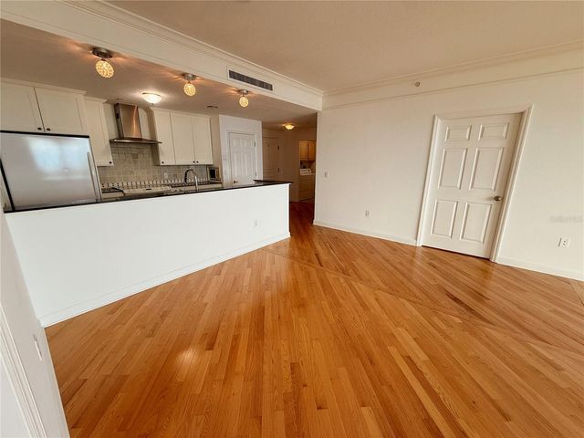 750 N TAMIAMI TRAIL 1609, Sarasota, FL 34236