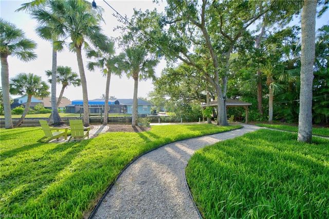 27228 Gasparilla DR, Bonita Springs, FL 34135