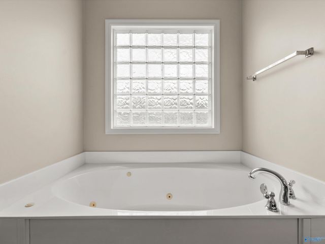 114 Berry Hill Drive, New Market, AL 35761