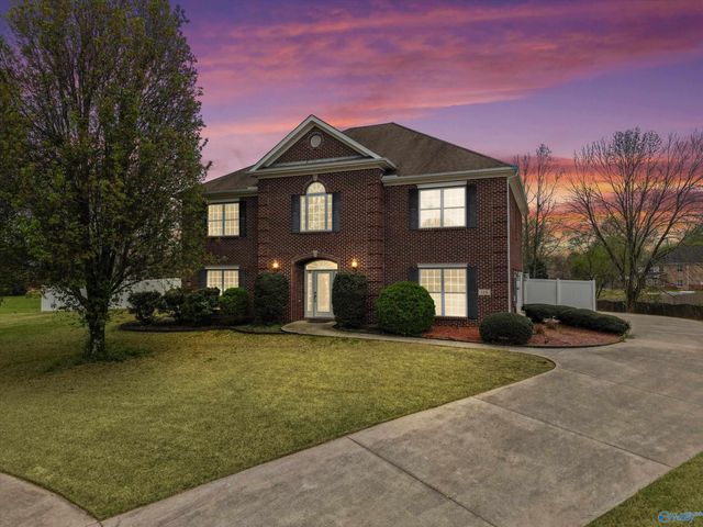 114 Berry Hill Drive, New Market, AL 35761