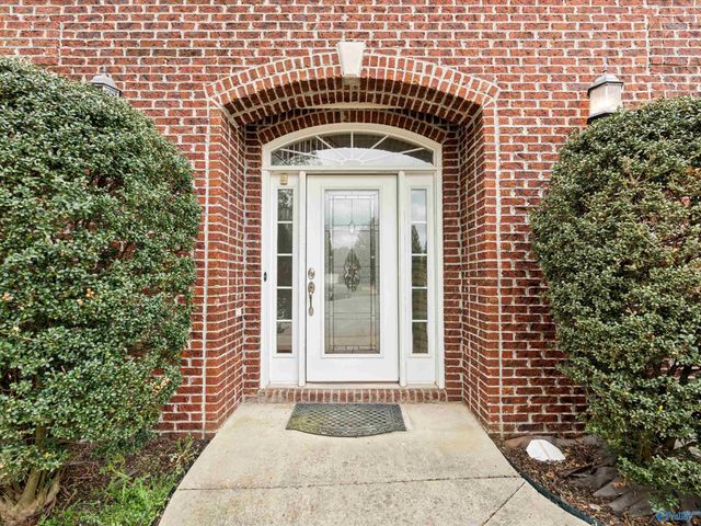 114 Berry Hill Drive, New Market, AL 35761