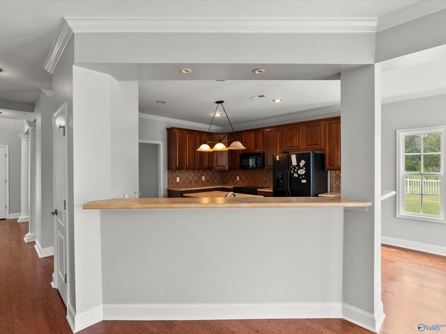 114 Berry Hill Drive, New Market, AL 35761