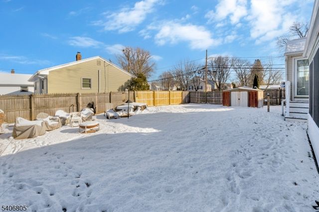 241 Cook Ave, Middlesex Boro, NJ 08846