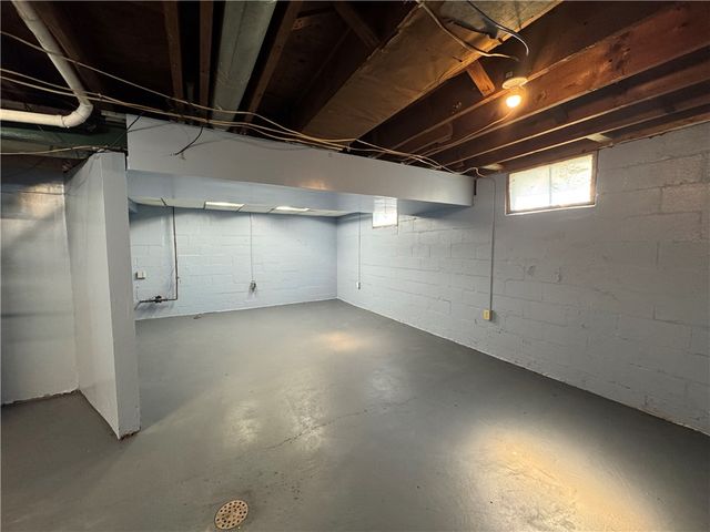 21 Greene Street, Fairborn, OH 45324
