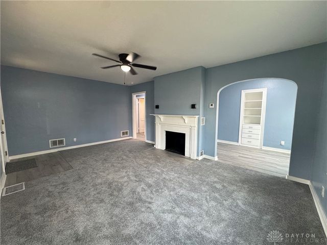 21 Greene Street, Fairborn, OH 45324