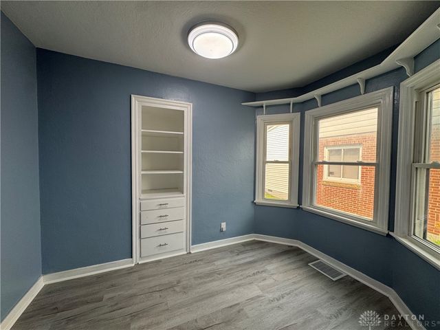 21 Greene Street, Fairborn, OH 45324