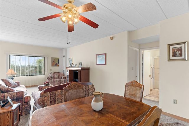 5715 Beacon St 509, Squirrel Hill, PA 15217