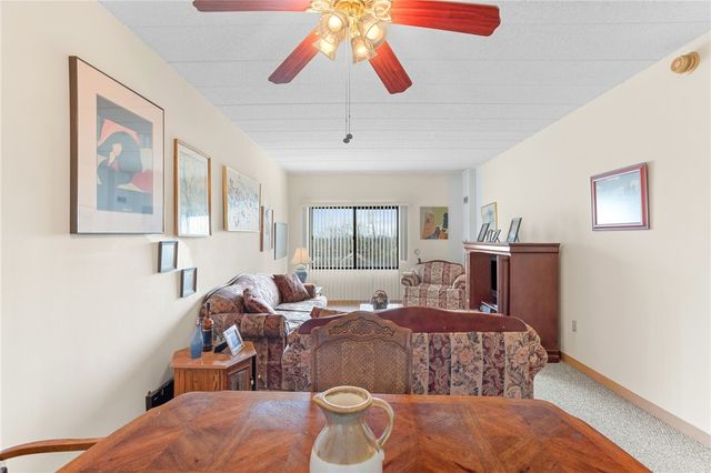 5715 Beacon St 509, Squirrel Hill, PA 15217