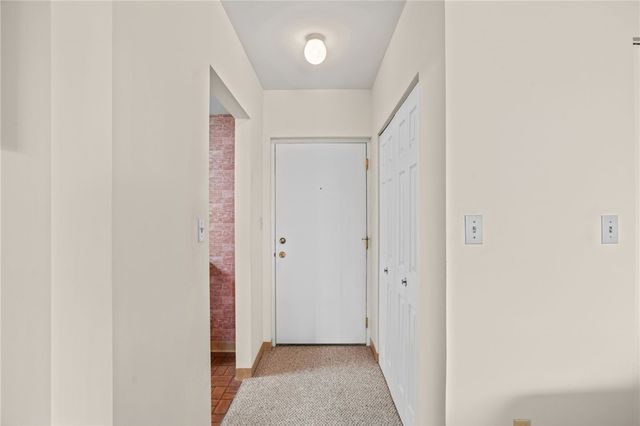 5715 Beacon St 509, Squirrel Hill, PA 15217