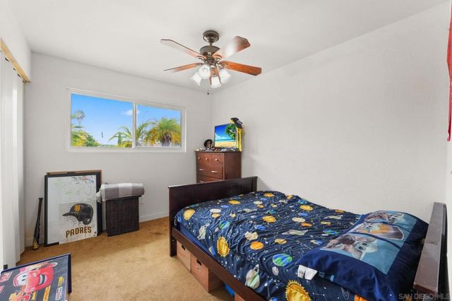 656 Flora Dr, Oceanside, CA 92057