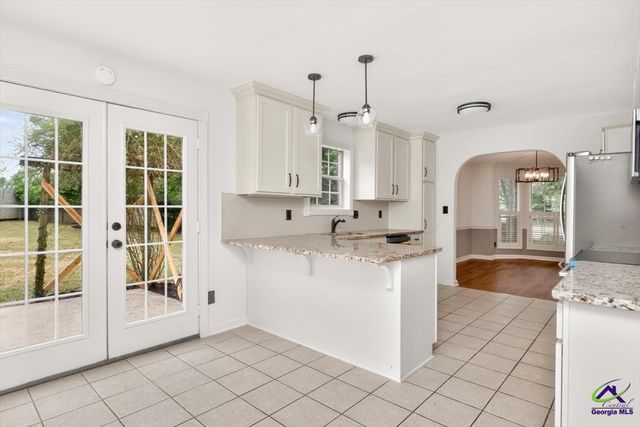 102 Applegate Court, Bonaire, GA 31005