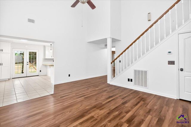 102 Applegate Court, Bonaire, GA 31005