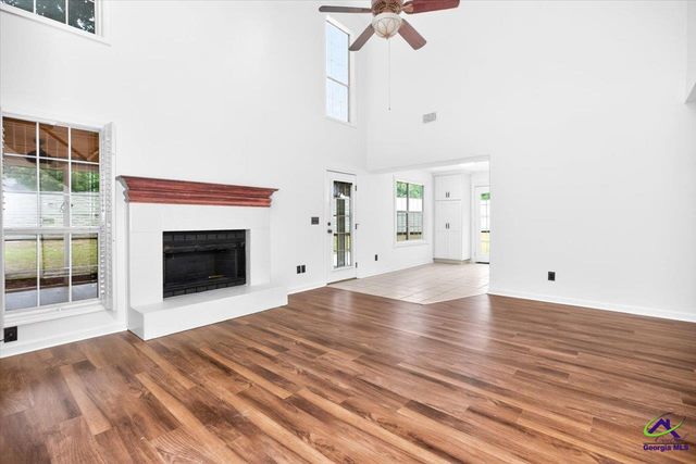 102 Applegate Court, Bonaire, GA 31005