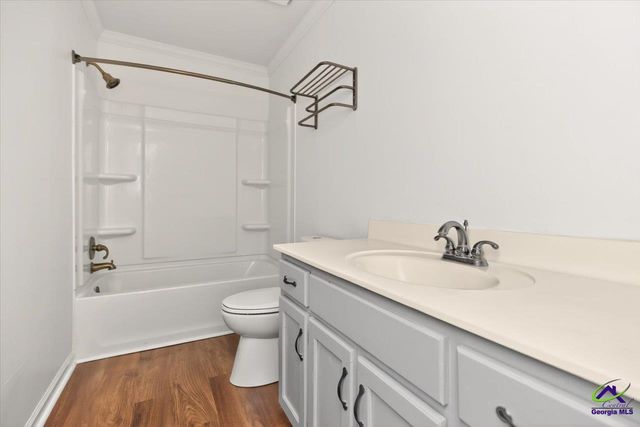 102 Applegate Court, Bonaire, GA 31005