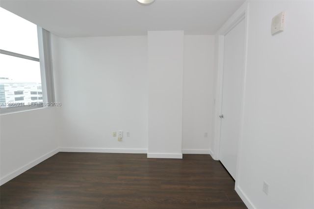 2200 NE 4th Ave 706, Miami, FL 33137