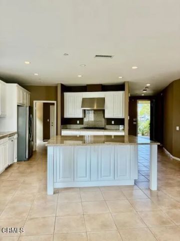1314 Twin Tides Place, Oxnard, CA 93035