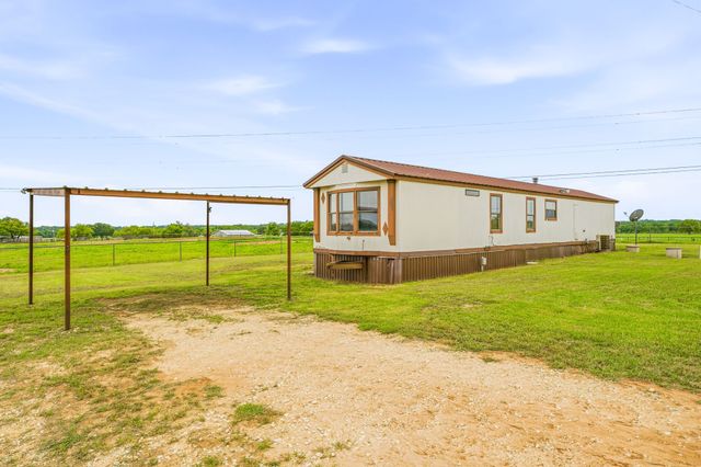 925 County Road 376, Dublin, TX 76446
