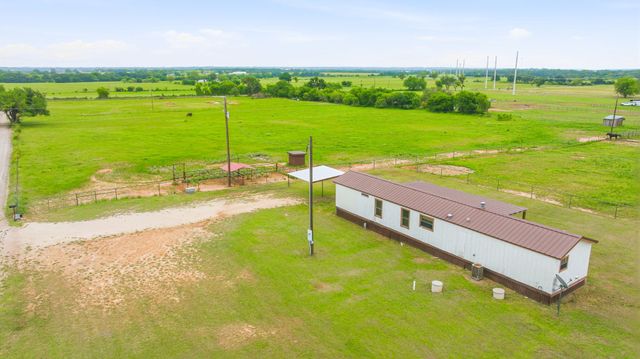 925 County Road 376, Dublin, TX 76446