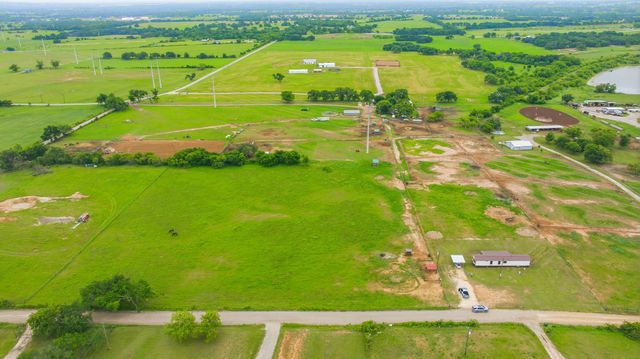 925 County Road 376, Dublin, TX 76446