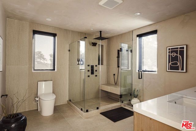 2749 Tilden Avenue, Los Angeles, CA 90064