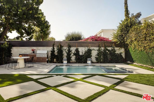 2749 Tilden Avenue, Los Angeles, CA 90064